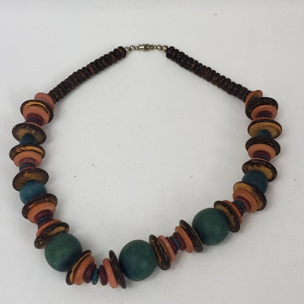 Beautiful Unique Vintage Wooden Beaded Necklace